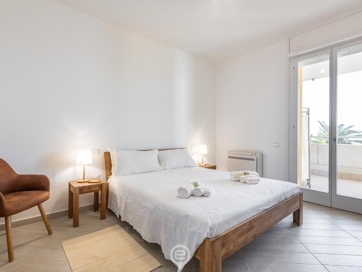Poetto Panoramic Apartment Su Forti ภายนอก รูปภาพ