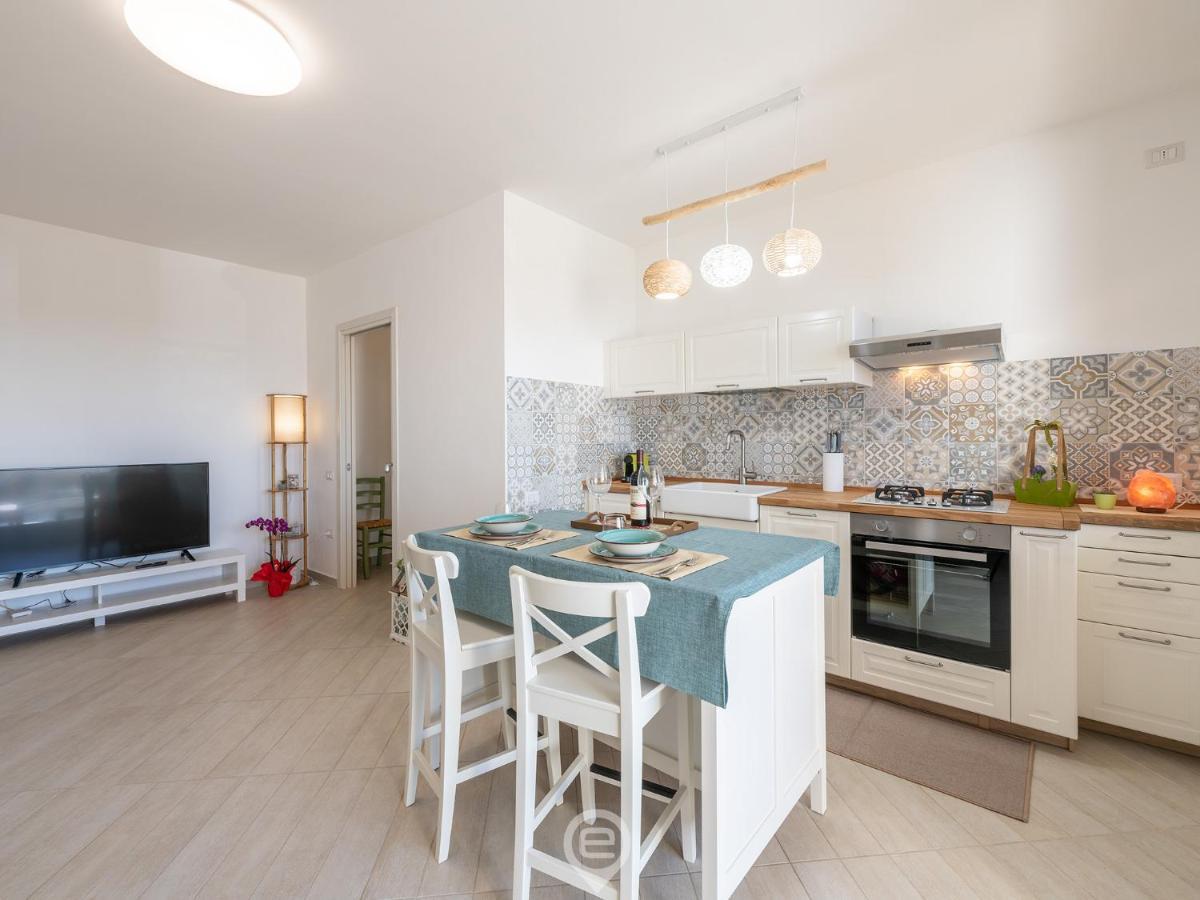 Poetto Panoramic Apartment Su Forti ภายนอก รูปภาพ